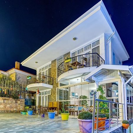Nefes Hotel Ayvalik Bagian luar foto