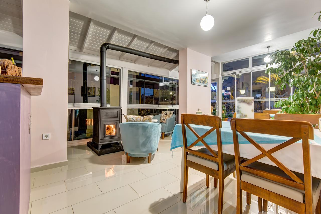 Nefes Hotel Ayvalik Bagian luar foto