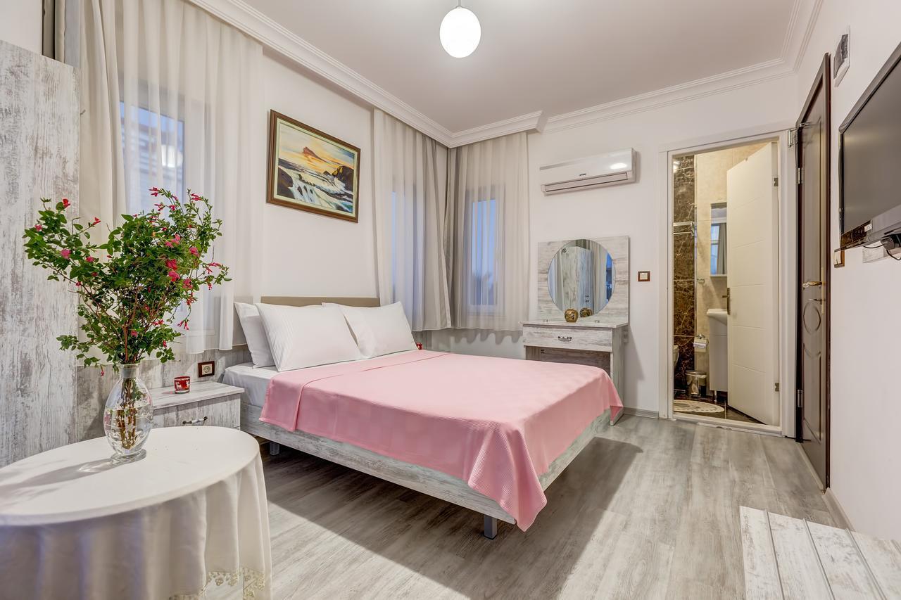 Nefes Hotel Ayvalik Bagian luar foto